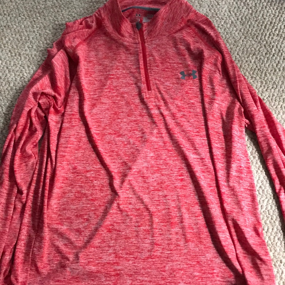 Under Armour long sleeve  pull over! HARDLY WORN